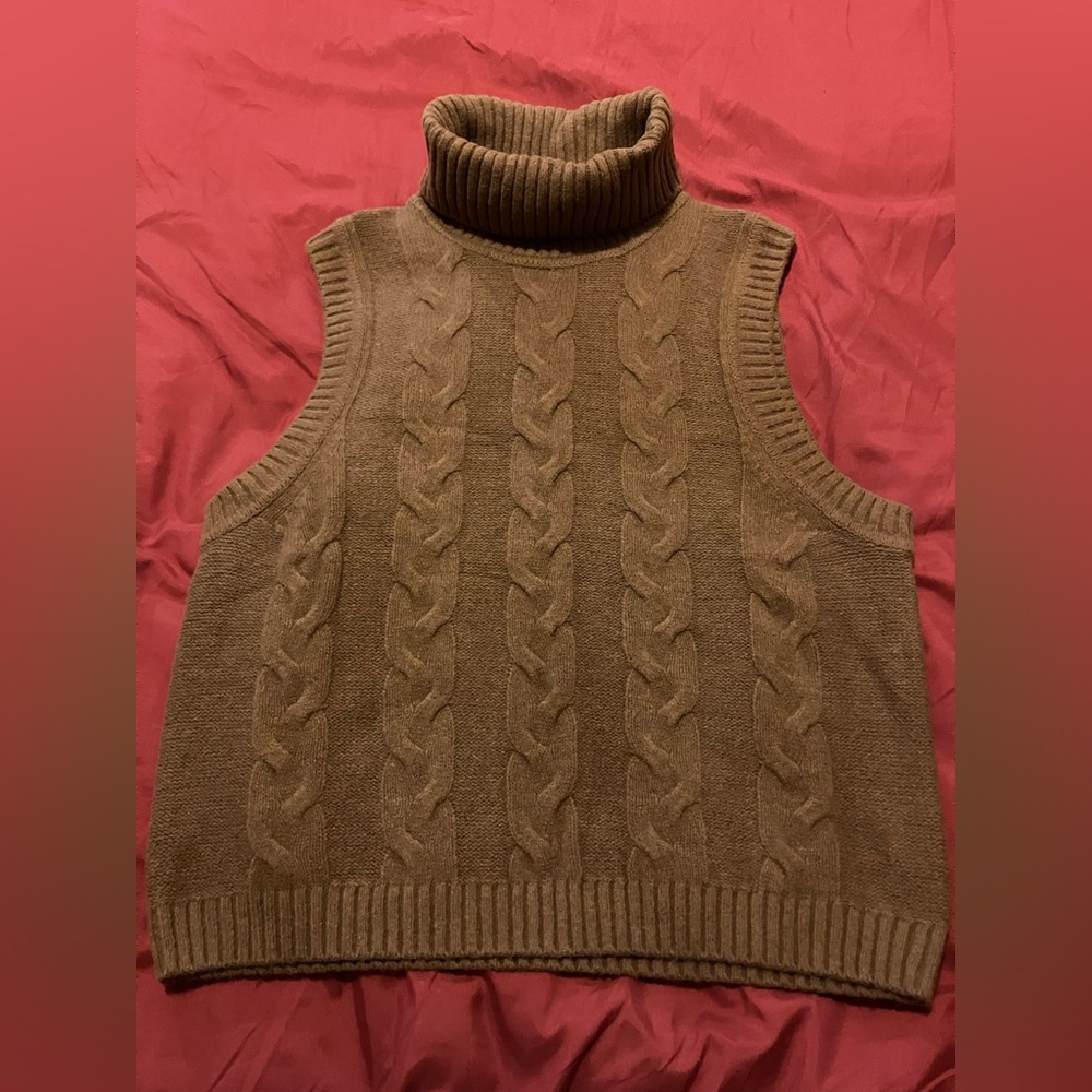 GAP Brown Cable Knit Turtleneck Sweater Vest
